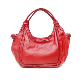 Sac à main hobo tendance femme en cuir vintage porté épaule et bandoulière rouge