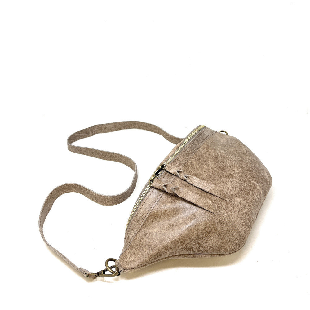 Sac banane femme  Sac banane à bandoulière en cuir grainé LILOU