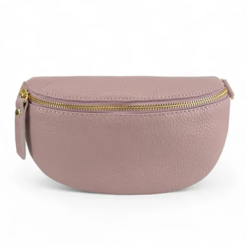 Sac tendance femme en cuir italien grainé porté de travers taupe sac banane