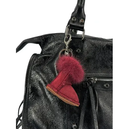 porte clés cuir et fausse fourrure framboise avec ferrure argenté pour femme