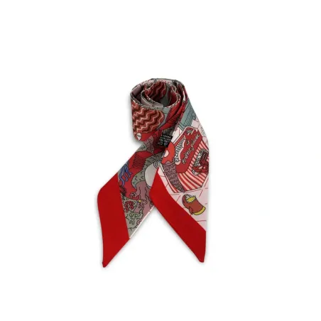 foulard en tissu satiné rouge pour femme