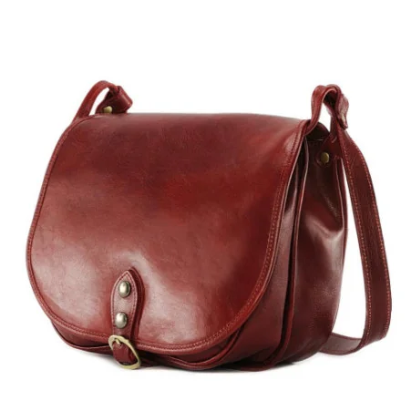 Sac très tendance femme en cuir lisse italien porté épaule et bandoulière rouge sac style gibecière