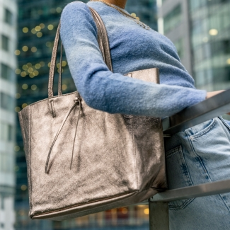 Sac cabas pour femme en cuir irisé